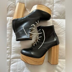 DEANDRI WOODEN LEATHER PLATFORM BOOTS SHOES